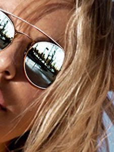Elite covergirl supermodel, Cara