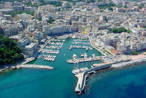 Le Vieux Port in Bastia