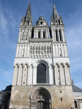 The Saint Maurice Cathedral of Angers