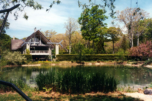 lux-longhouse-reserve-hamptons.jpg