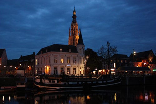 Breda at Night