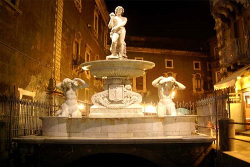 Fontana dell'Amenano in Catania