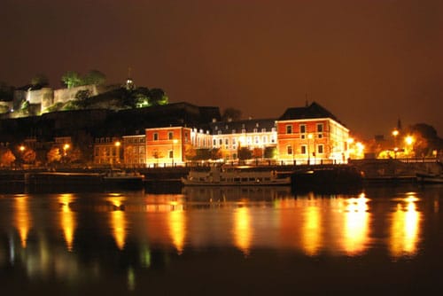 namur belgium at night