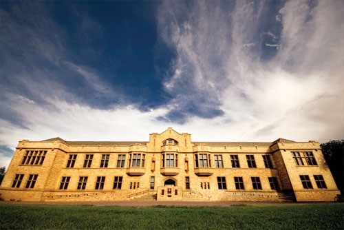 Peter Mackinnon Building in Saskatoon