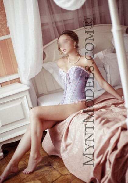 bikini model and escort Europe