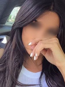 Meet the Spanish TV Personality and beautiful Barcelona actress for a real GFE dinner date or travel companion escort experience.
