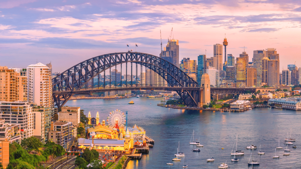 Highly-Recommended Destinations to Tour in Sydney with an Elegant Courtesan