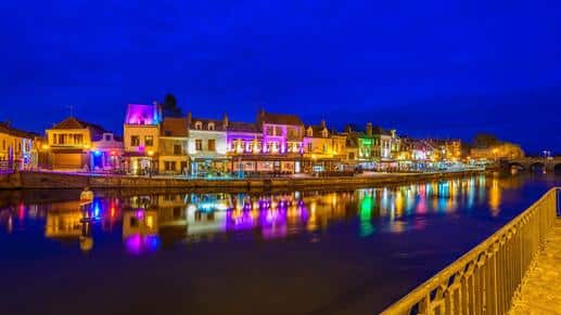 High-Class Escorts in Amiens 3 Amiens 0 High-Class Escorts in Amiens