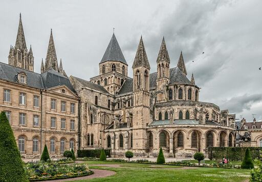 Caen Abbaye aux Hommes High Class Escorts in Caen