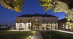 Elite Escorts in Nantes 10 Nantes Nightlife Elite Escorts in Nantes