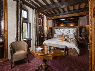 High-Class Clermont-Ferrand Escorts 15 Hotel in Clermont Ferrand min High-Class Clermont-Ferrand Escorts