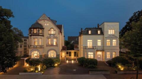 High-Class Bonn Escorts 12 Luxurious Lodging in Bonns Central Hub High-Class Bonn Escorts