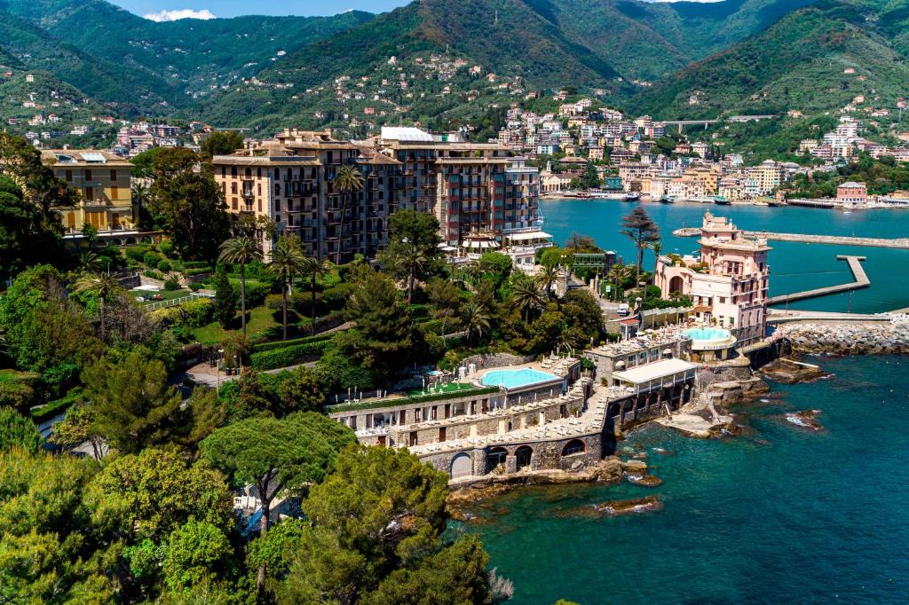 Excelsior Palace Hotel​ VIP Companions in Genoa