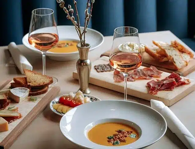 Fine Dining​ in London Elite Companions in London, Ontario