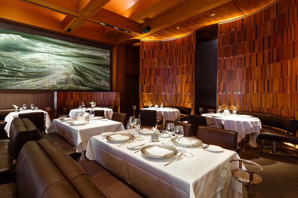 Luxury Companion Services in Manhattan: Elegance Curated, Quietly Distinct 6 Le Bernardin Luxury Companion Services in Manhattan: Elegance Curated, Quietly Distinct