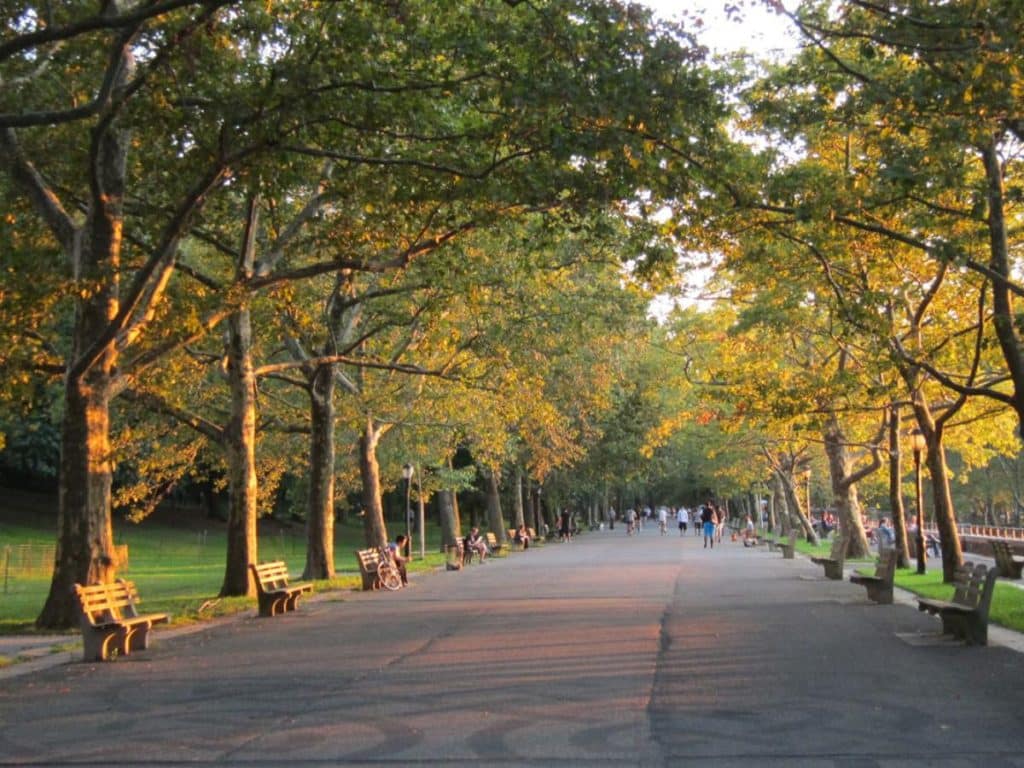 Refined Girlfriend Experience in New York: Elegance Without Entanglement 8 Riverside Park 1200x900 Refined Girlfriend Experience in New York: Elegance Without Entanglement