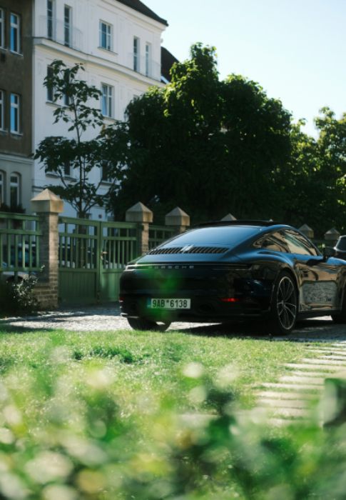 Understanding the London GFE; Sophistication meets warmth