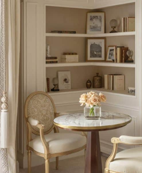 Premier hotels in Manhattan suitable for meeting elite escorts for dinner dates