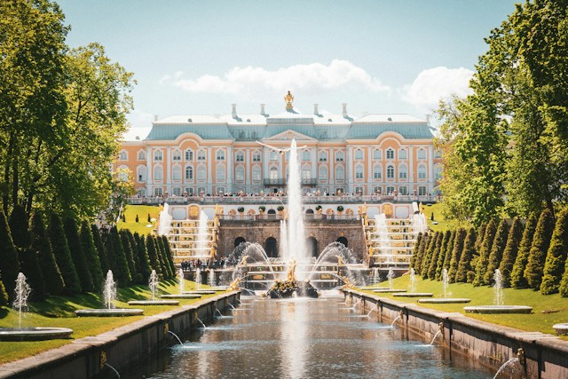 Saint Petersburg Russia Elite Escort Work For East Europeans